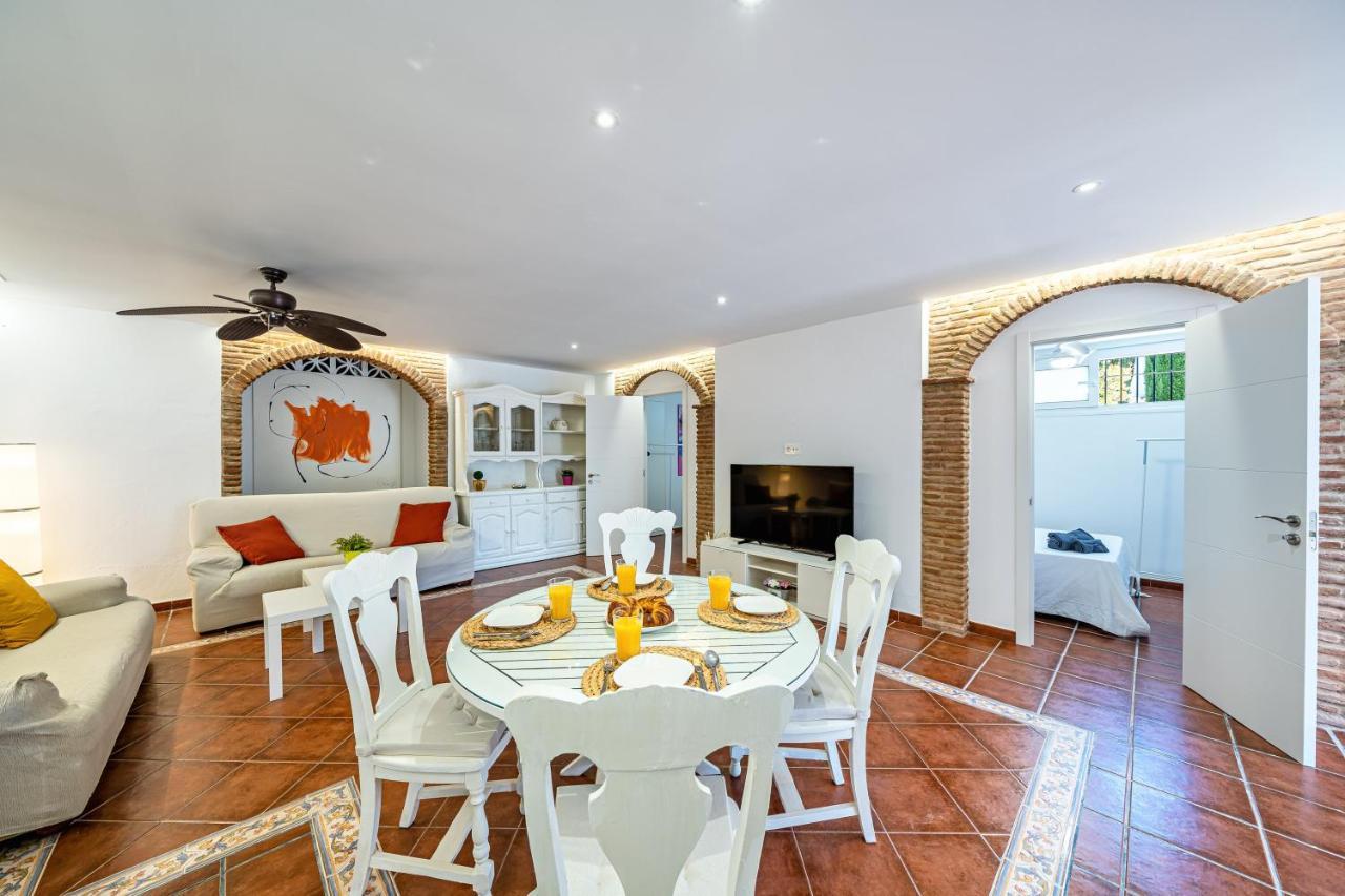 Villa Carmen Garden & Parking Benalmadena Exterior photo
